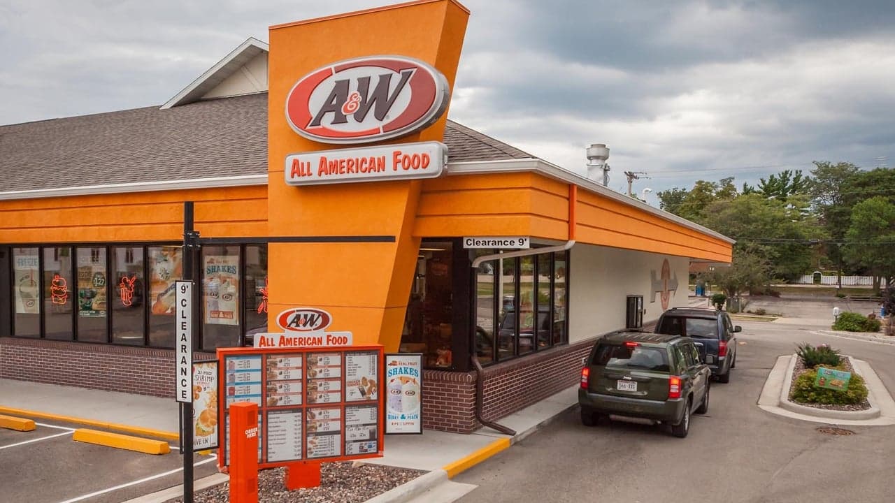 A&W Restaurants Nears 1000 Locations, Looks to Build on Momentum in 2022 A&W Restaurants Nears 1000 Locations, Looks to Build on Momentum in 2022