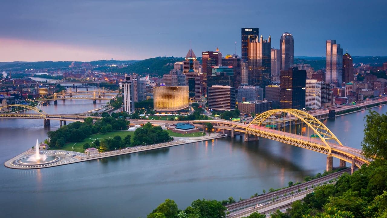 Layne's Chicken Fingers Expands to Pittsburgh, Bringing 5 Locations Layne's Chicken Fingers Expands to Pittsburgh, Bringing 5 Locations