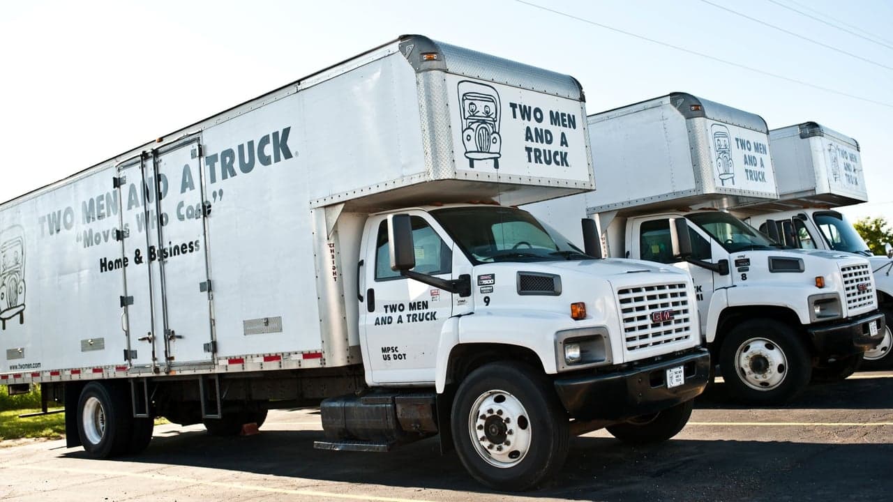 Franchising Magazine USA: TWO MEN AND A TRUCK Continues Expansion With Franchisees Franchising Magazine USA: TWO MEN AND A TRUCK Continues Expansion With Franchisees