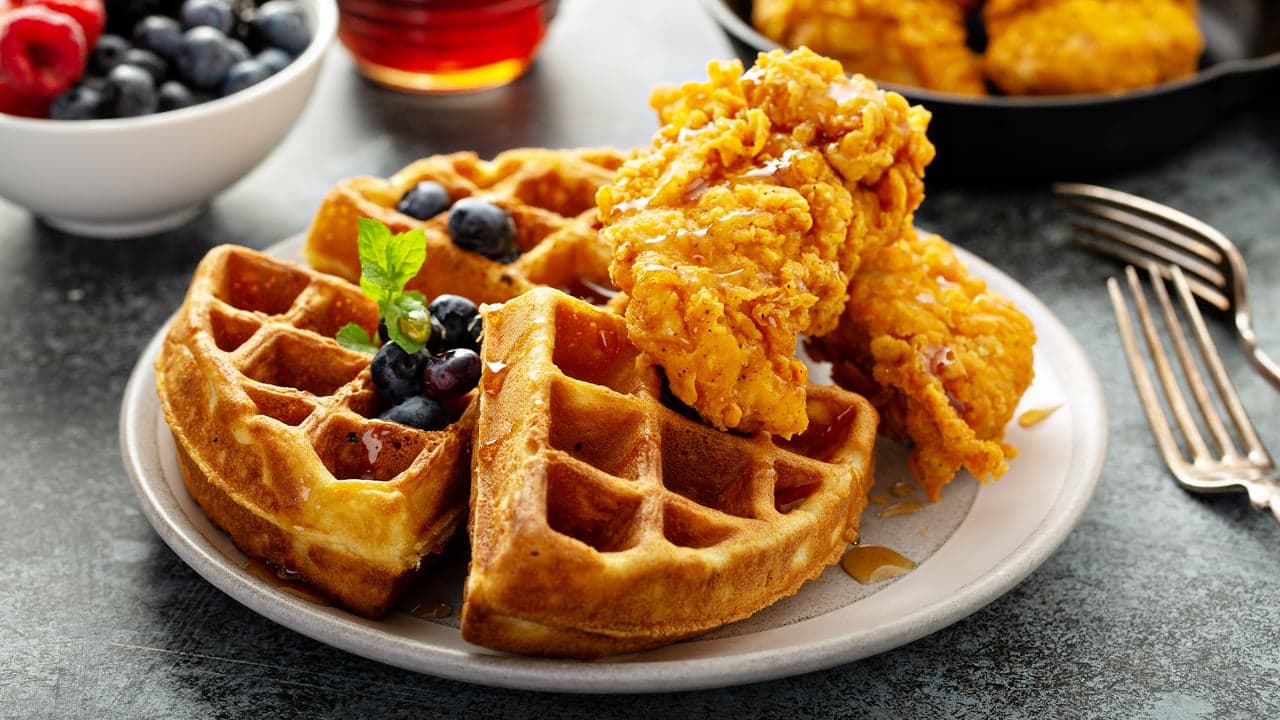 QSR Magazine: How Sweet Chick Evolved Into an A-List Celebrity Destination QSR Magazine: How Sweet Chick Evolved Into an A-List Celebrity Destination