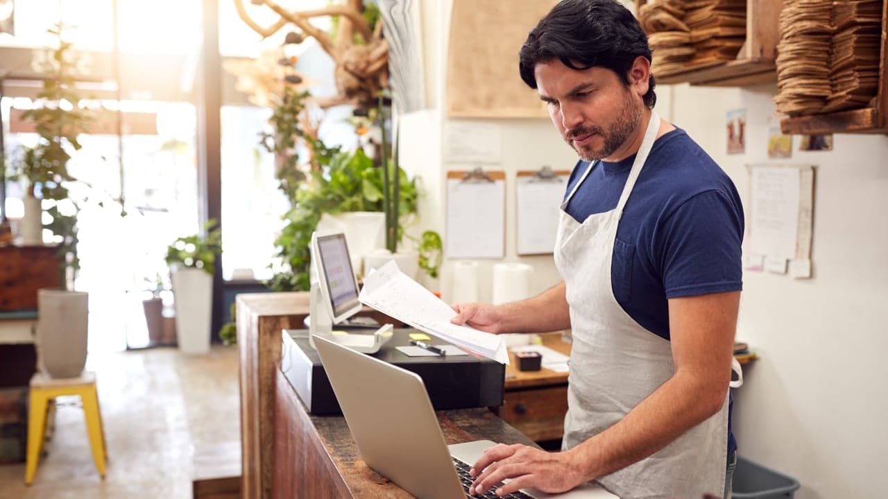 How to Become a Franchise Owner How to Become a Franchise Owner