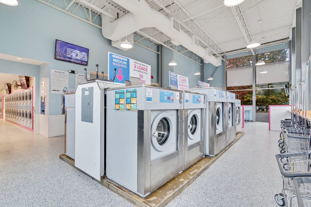 LaundroLab Rounds Out Q2 With a Total of 23 Owners, 86 Licenses and Continued Growth on the Horizon LaundroLab Rounds Out Q2 With a Total of 23 Owners, 86 Licenses and Continued Growth on the Horizon
