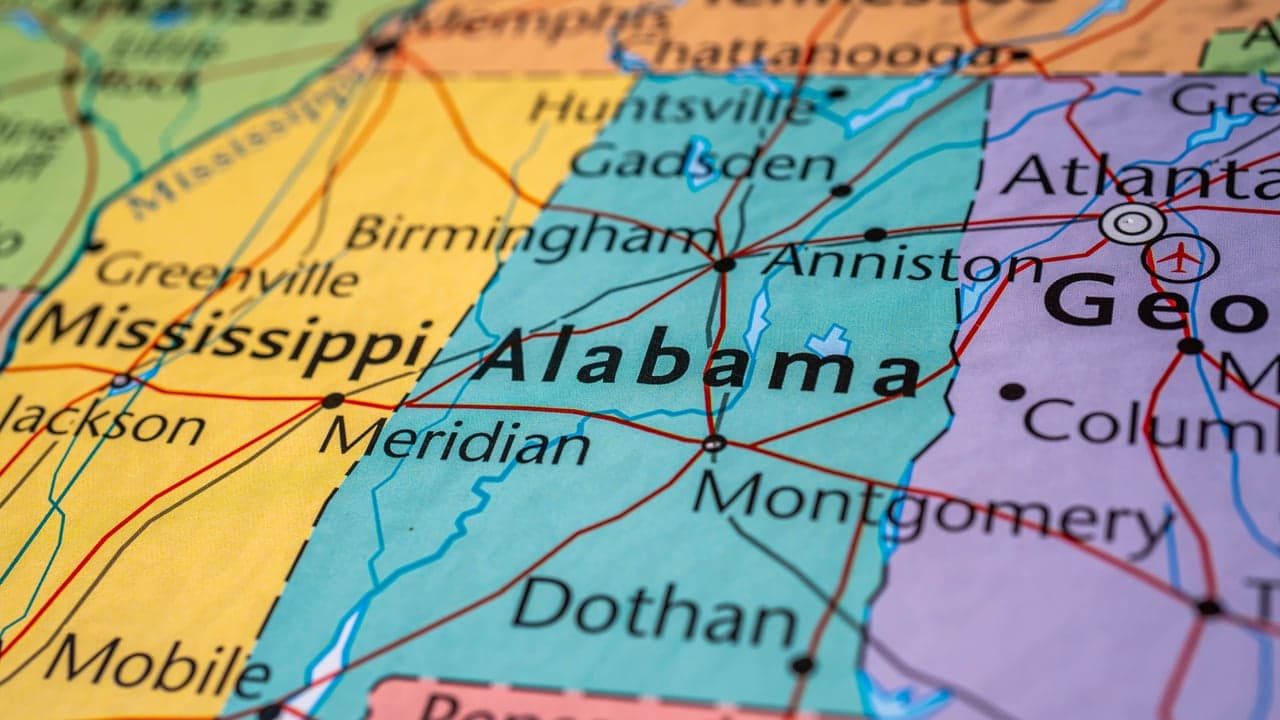AL.COM: Pool Maintenance Franchise Expanding Into 5 Alabama Areas AL.COM: Pool Maintenance Franchise Expanding Into 5 Alabama Areas