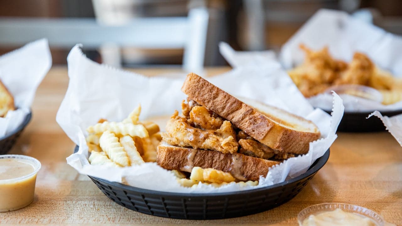 Layne's Chicken Fingers Expands to West Virginia Layne's Chicken Fingers Expands to West Virginia