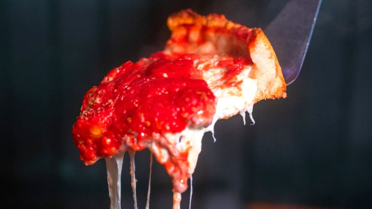 FSR Magazine: Pizzeria Uno Heads Into 2023 on Heels of Record Year FSR Magazine: Pizzeria Uno Heads Into 2023 on Heels of Record Year