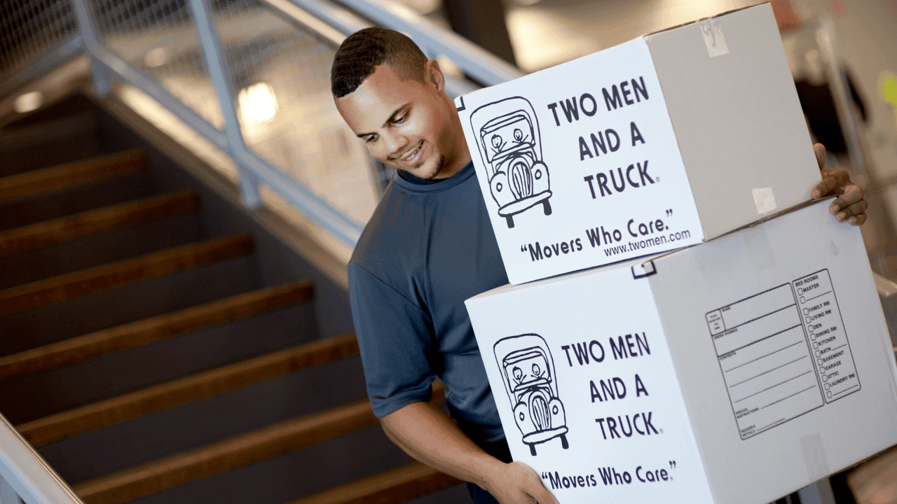 How TWO MEN AND A TRUCK® Has Created an Incentivized and Rewarding Work Environment How TWO MEN AND A TRUCK® Has Created an Incentivized and Rewarding Work Environment