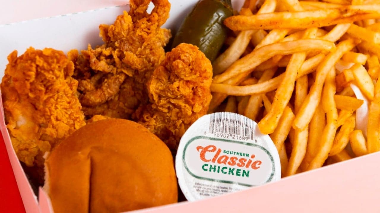 Southern Classic Chicken: The 35-Year-Old Fast Casual Chicken Franchise Ready to Take America by Storm with Its No-Frills Fried Chicken Southern Classic Chicken: The 35-Year-Old Fast Casual Chicken Franchise Ready to Take America by Storm with Its No-Frills Fried Chicken