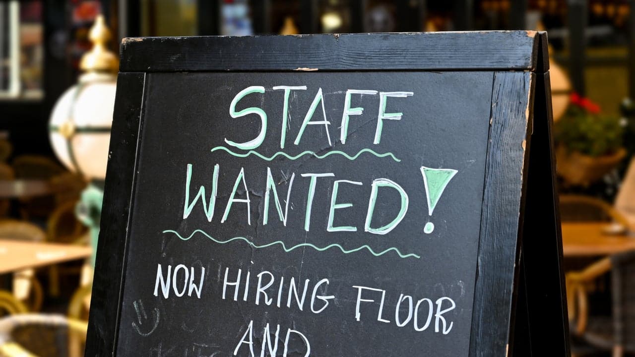 Post-Pandemic, Restaurant Franchises Plan Smarter To Avoid More Labor Shortages Post-Pandemic, Restaurant Franchises Plan Smarter To Avoid More Labor Shortages