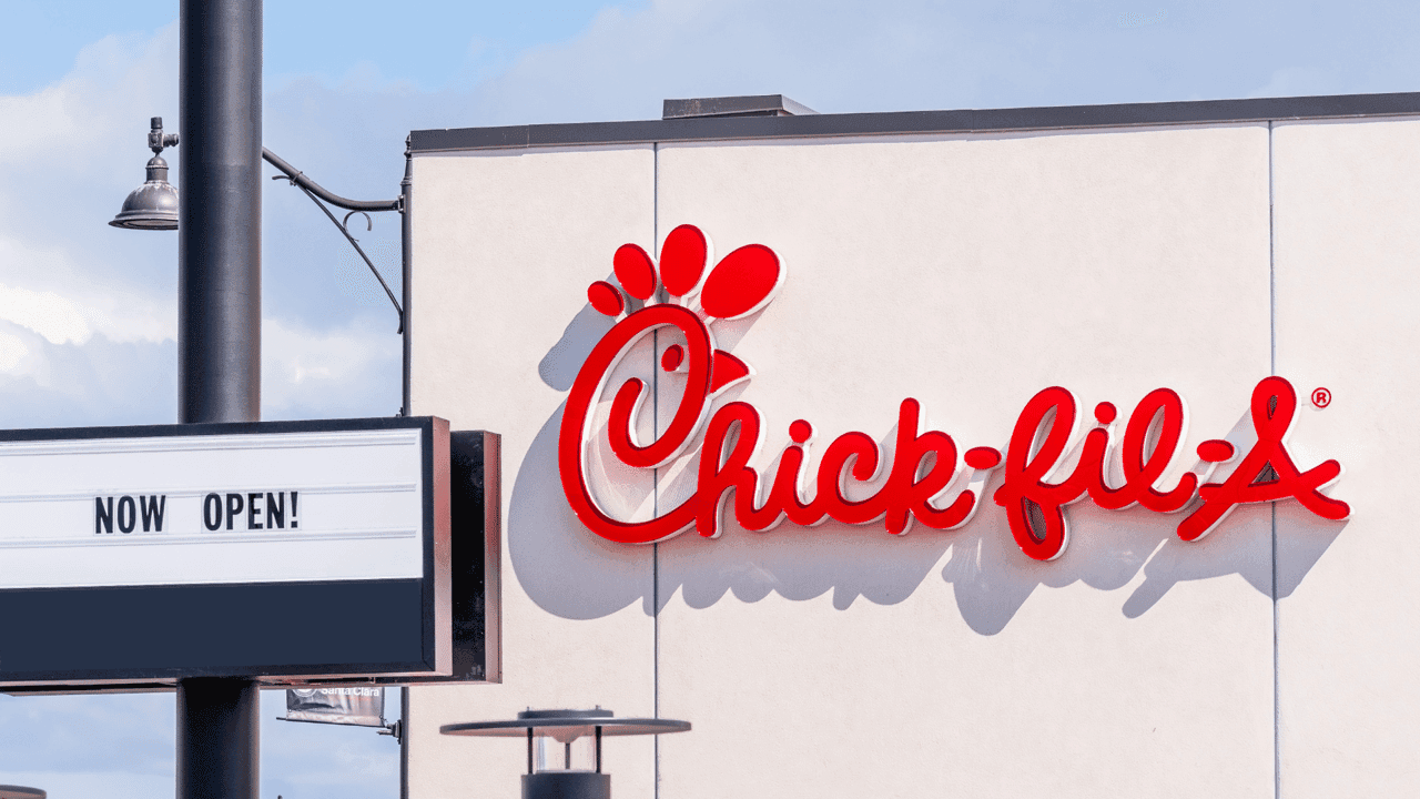 Nation’s Restaurant News: Could Chick-fil-A Finally Be Open on Sundays? Nation’s Restaurant News: Could Chick-fil-A Finally Be Open on Sundays?