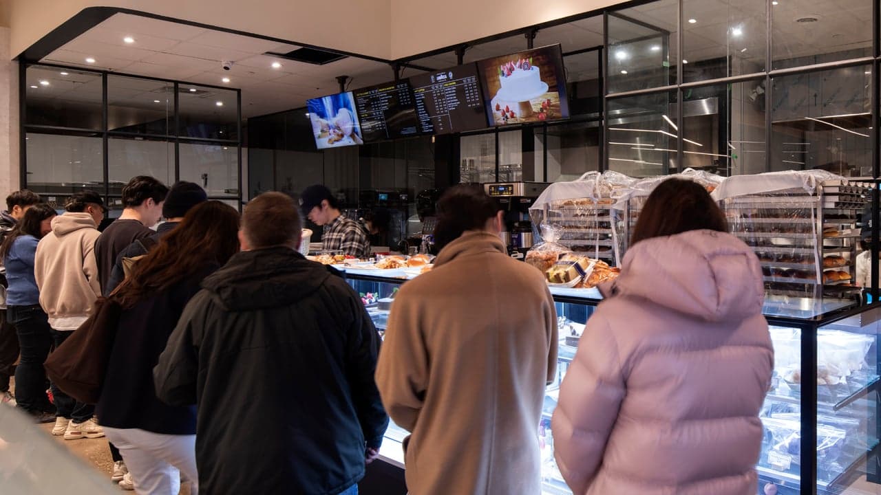 How Paris Baguette Supports Franchisees' Success With a Robust Supply Chain Operation How Paris Baguette Supports Franchisees' Success With a Robust Supply Chain Operation