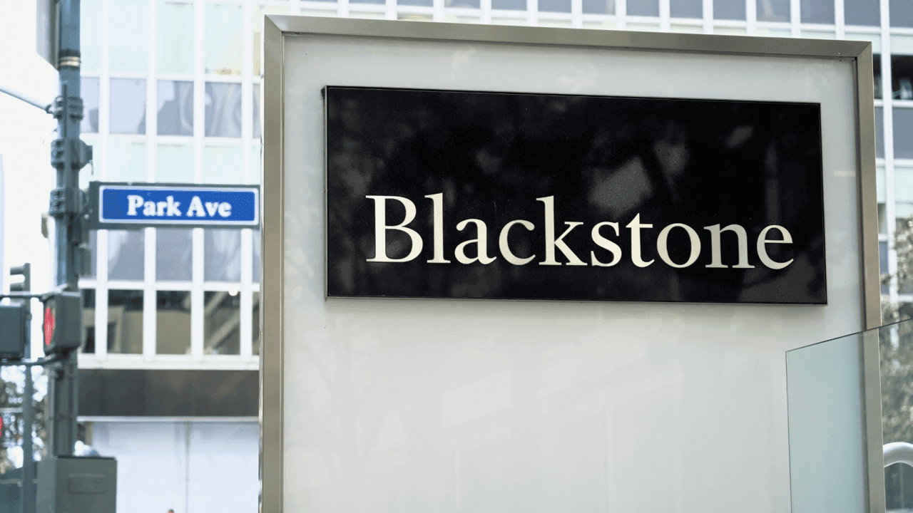 Blackstone Acquires Tropical Smoothie Cafe, Setting The Stage for Further Expansion Blackstone Acquires Tropical Smoothie Cafe, Setting The Stage for Further Expansion
