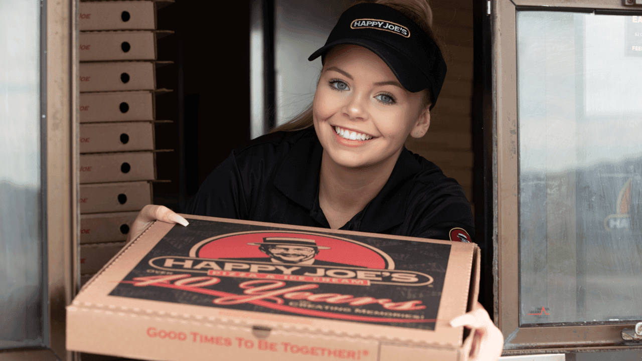 Happy Joe’s: How the Beloved Legacy Franchise Is Revitalized for Growth Happy Joe’s: How the Beloved Legacy Franchise Is Revitalized for Growth