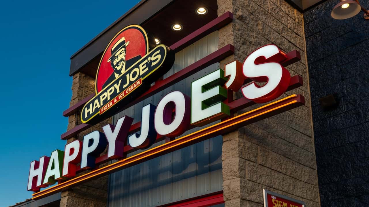 A Once-in-a-Lifetime Franchise Opportunity: Happy Joe’s A Once-in-a-Lifetime Franchise Opportunity: Happy Joe’s Looks To Reignite Its Legacy in Iowa