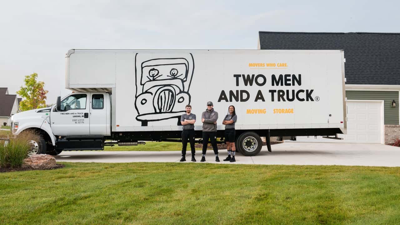TWO MEN AND A TRUCK® Marks 40 Years of Success With New TWO MEN AND A TRUCK® Marks 40 Years of Success With New Signings, New Franchisees and System Growth