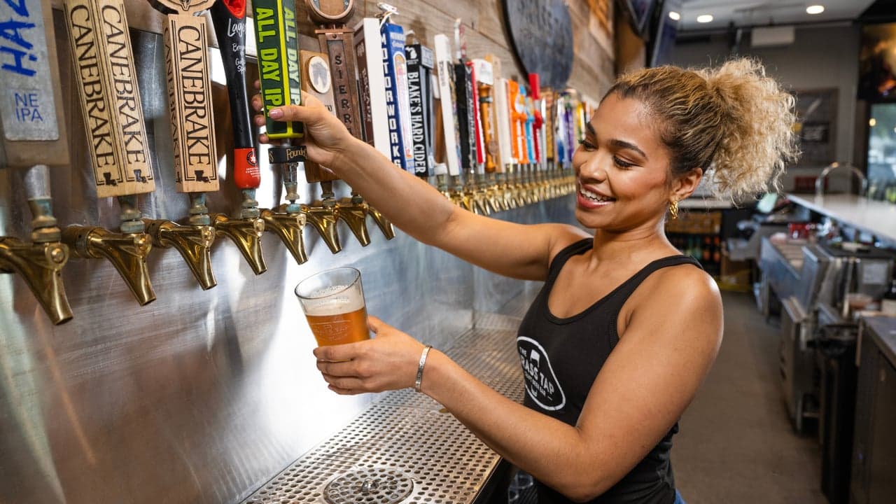 The Brass Tap: Why This Bar Franchise Thrives with Strong Margins and Evolving Offerings The Brass Tap: Why This Bar Franchise Thrives with Strong Margins and Evolving Offerings