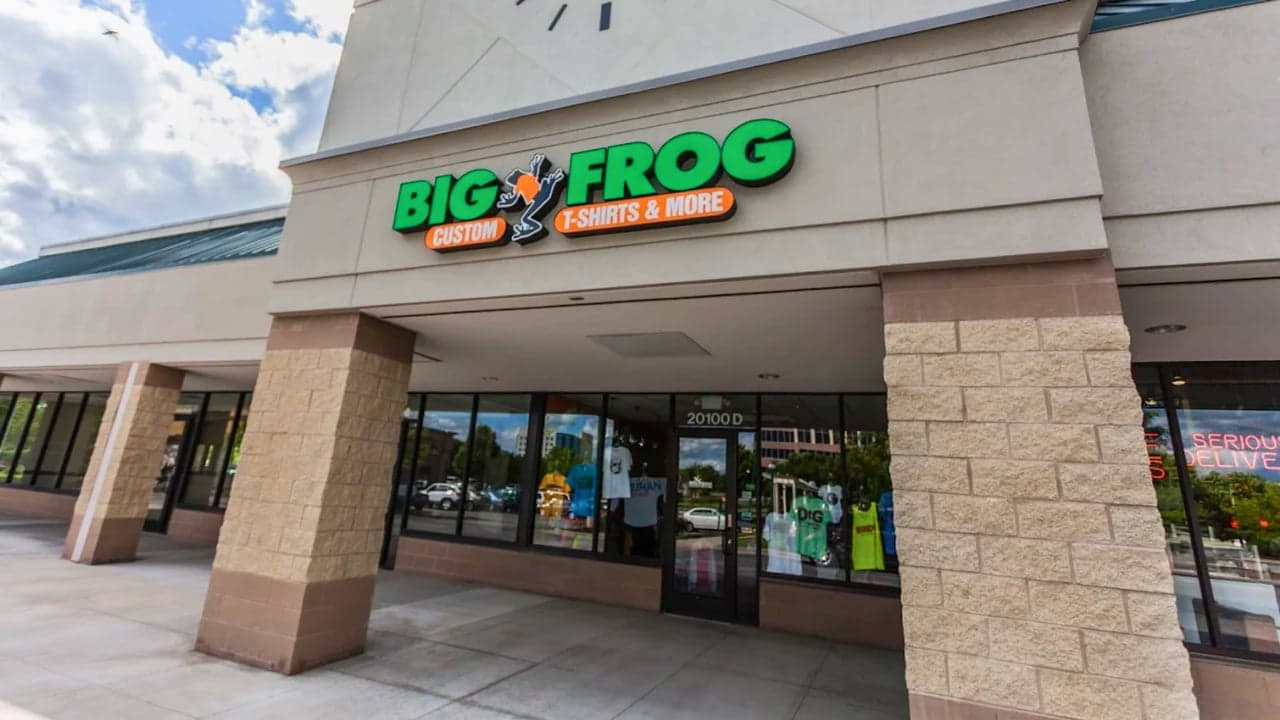 Big Frog Custom T-Shirts & More Celebrates 11 Signings and 3 Openings in Q1 2026 Big Frog Custom T-Shirts & More Celebrates 11 Signings and 3 Openings in Q1 2026