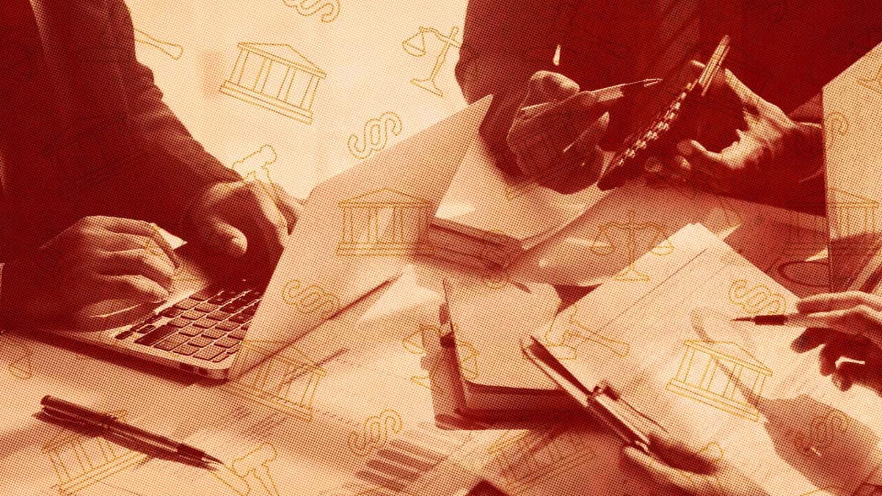 From Founder to Franchisor: Legal Pitfalls in Earnings From Founder to Franchisor Legal Pitfalls