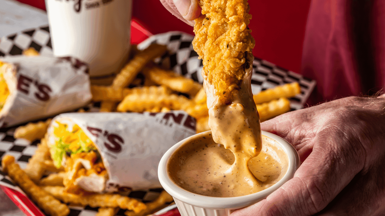 How Layne's Chicken Fingers Evolved and Set New Standards Food from Layne's Chicken Fingers Franchise