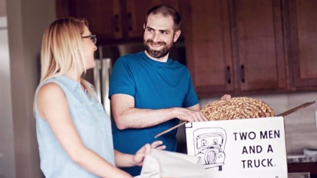 Entrepreneur: TWO MEN AND A TRUCK Owner Successfully Jumps From Single To Multi-Unit Ownership Entrepreneur: TWO MEN AND A TRUCK Owner Successfully Jumps From Single To Multi-Unit Ownership