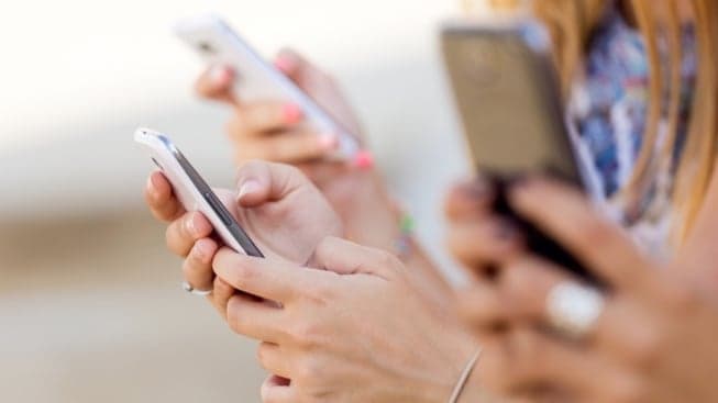 QSR Magazine: More Restaurants Are Building Customer Loyalty Through Smartphone Apps QSR Magazine: More Restaurants Are Building Customer Loyalty Through Smartphone Apps