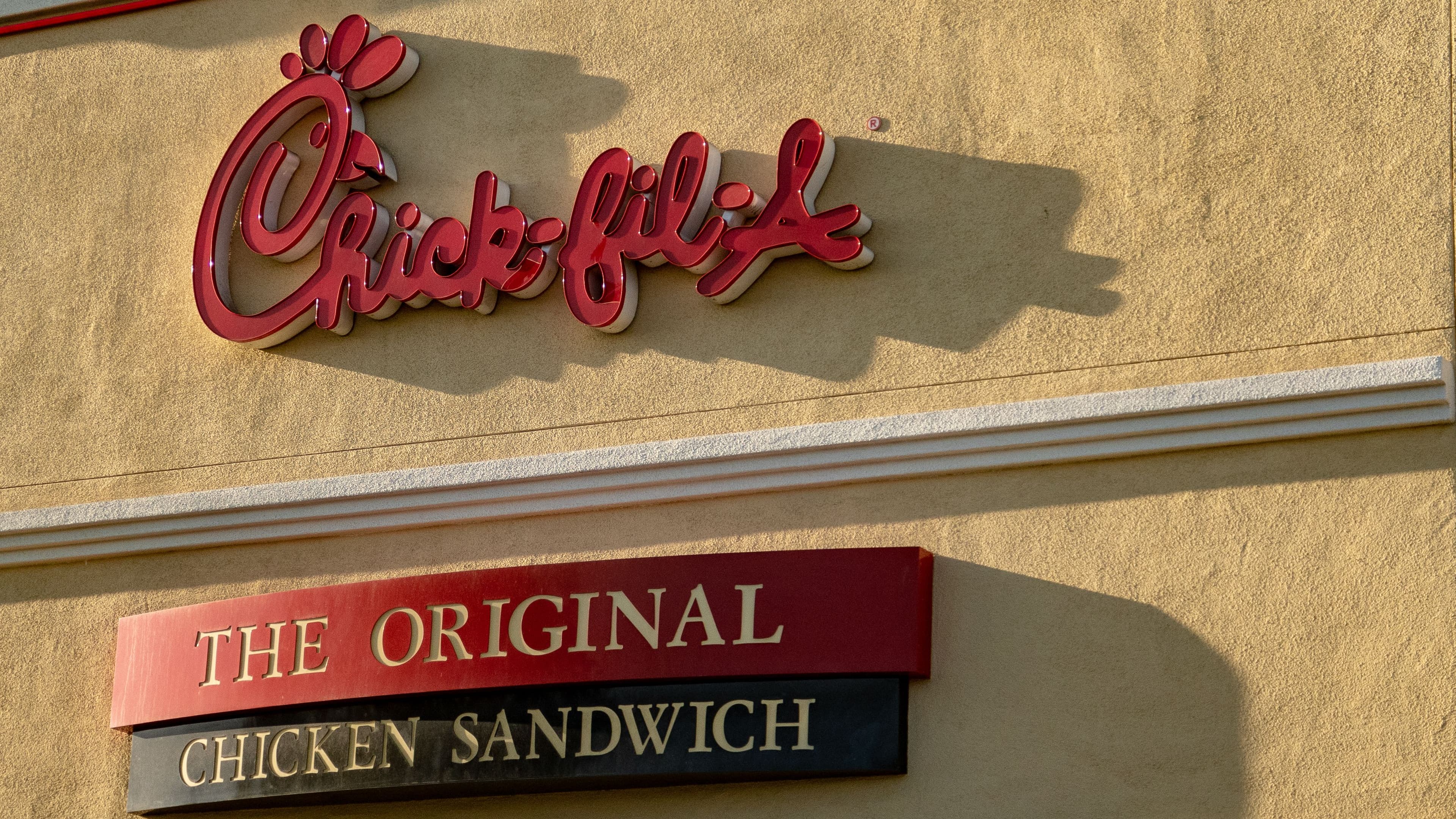 Survey: Chick-fil-A the Most Popular Fast-Food Choice for Teens Survey: Chick-fil-A the Most Popular Fast-Food Choice for Teens