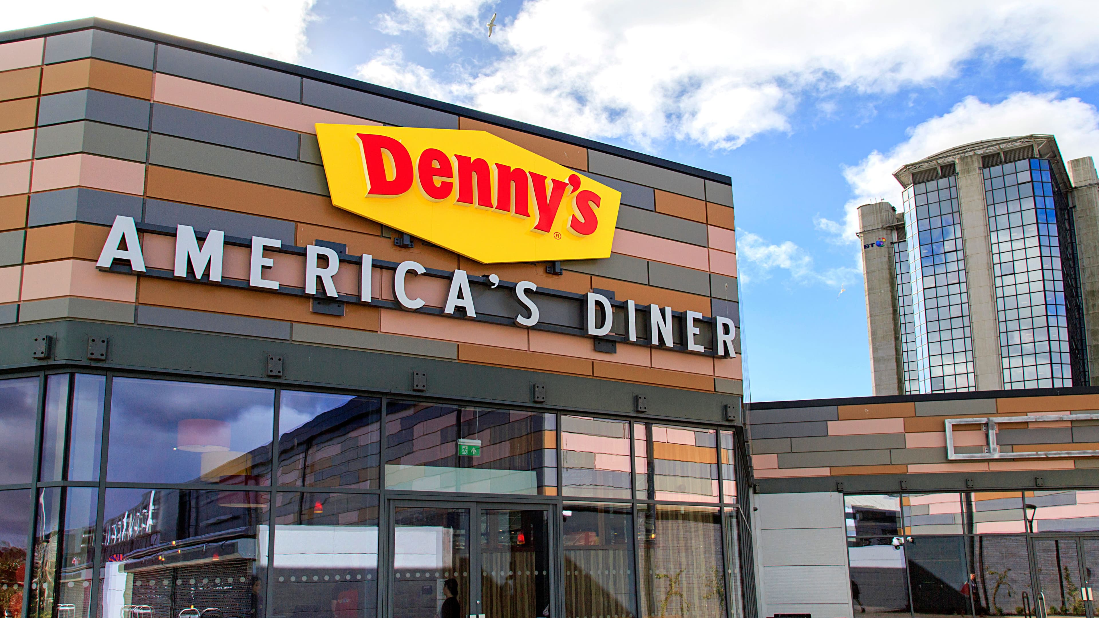 Denny’s Plans to Franchise 100 Company-Owned Locations in Next 18 Months Denny’s Plans to Franchise 100 Company-Owned Locations in Next 18 Months