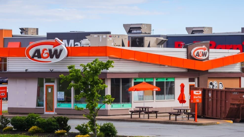 A Day in the Life of A&W Franchisee Stephanie Hewlett A Day in the Life of A&W Franchisee Stephanie Hewlett