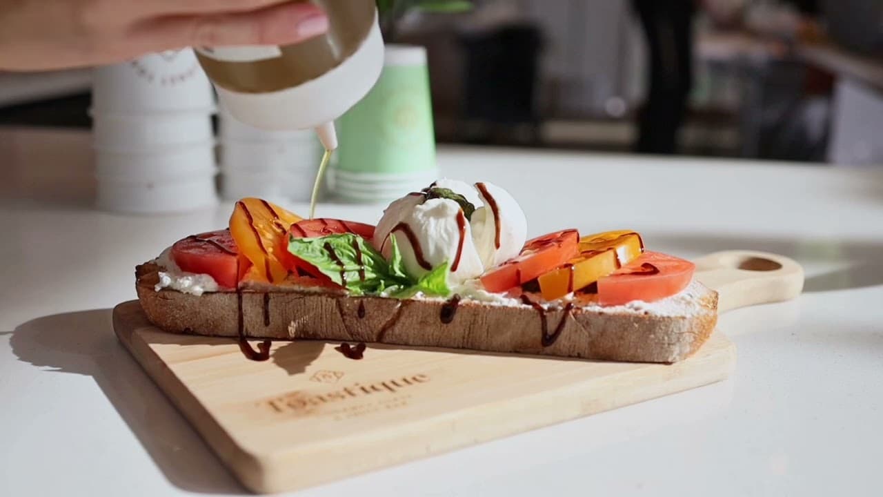 How the Rapidly-Growing Health Food Concept Toastique Created a Winning Franchise Formula: Gourmet Fast Food How the Rapidly-Growing Health Food Concept Toastique Created a Winning Franchise Formula: Gourmet Fast Food