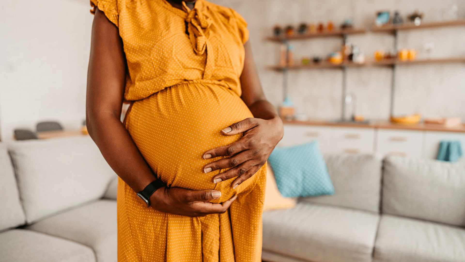Women’s Health: Losing Weight While Pregnant — Is It Ever Safe? Here's What MDs Want You To Know Women’s Health: Losing Weight While Pregnant — Is It Ever Safe? Here's What MDs Want You To Know