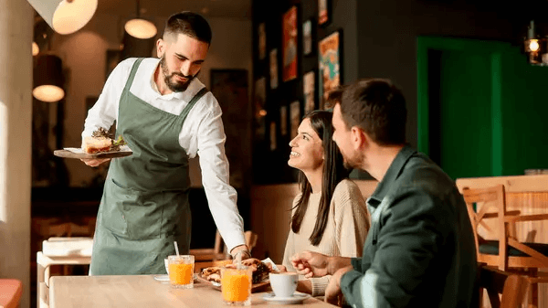 Restaurants Stand Out in 2025 Hiring as Consumers Look for Simple Treats Restaurants Stand Out in 2025 Hiring as Consumers Look for Simple Treats