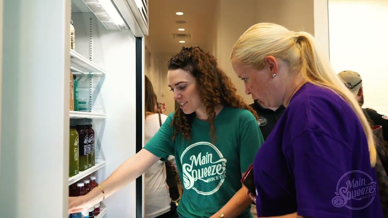 Main Squeeze Juice Co Franchise Opportunity Overview Video of Main Squeeze Juice Co franchise on cold-pressed juices, store operations, & owner success.