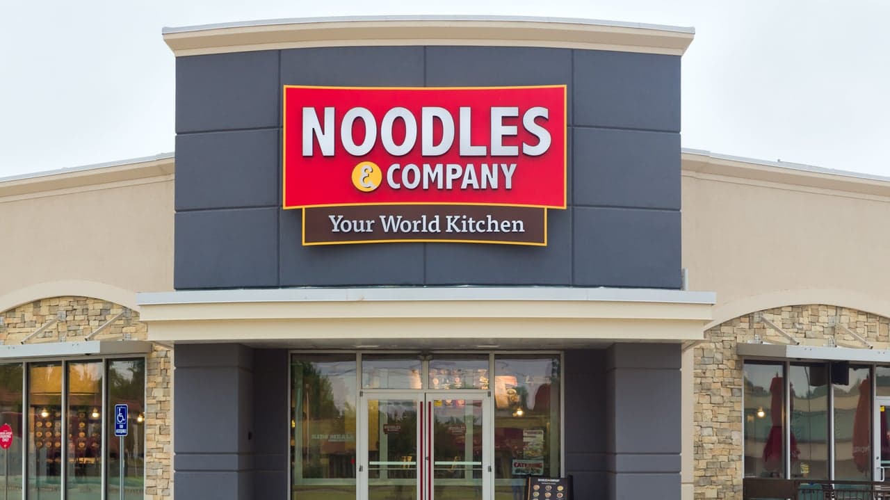 Noodles & Co. to Offer Major Maternity Leave Perk Noodles & Co. to Offer Major Maternity Leave Perk