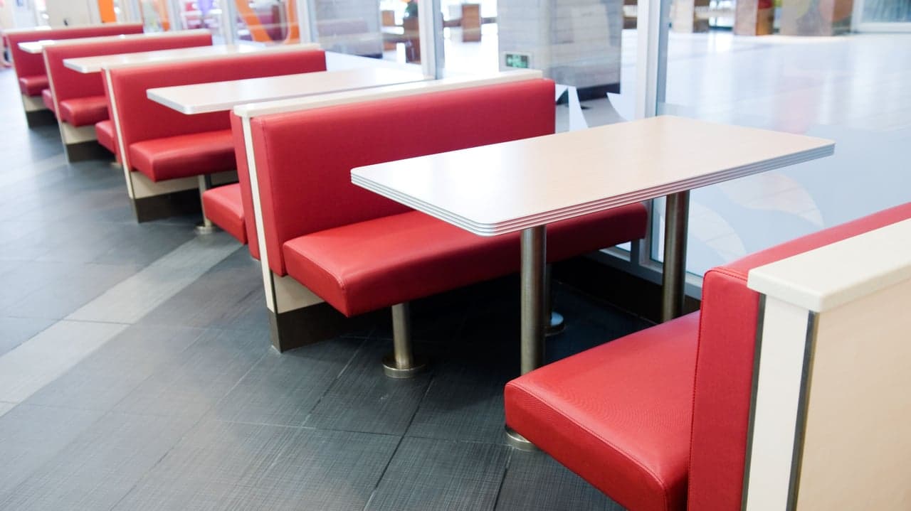 American Restaurant Chains Suffered in 2018 and Things Aren’t Looking Good Next Year, Either American Restaurant Chains Suffered in 2018 and Things Aren’t Looking Good Next Year, Either