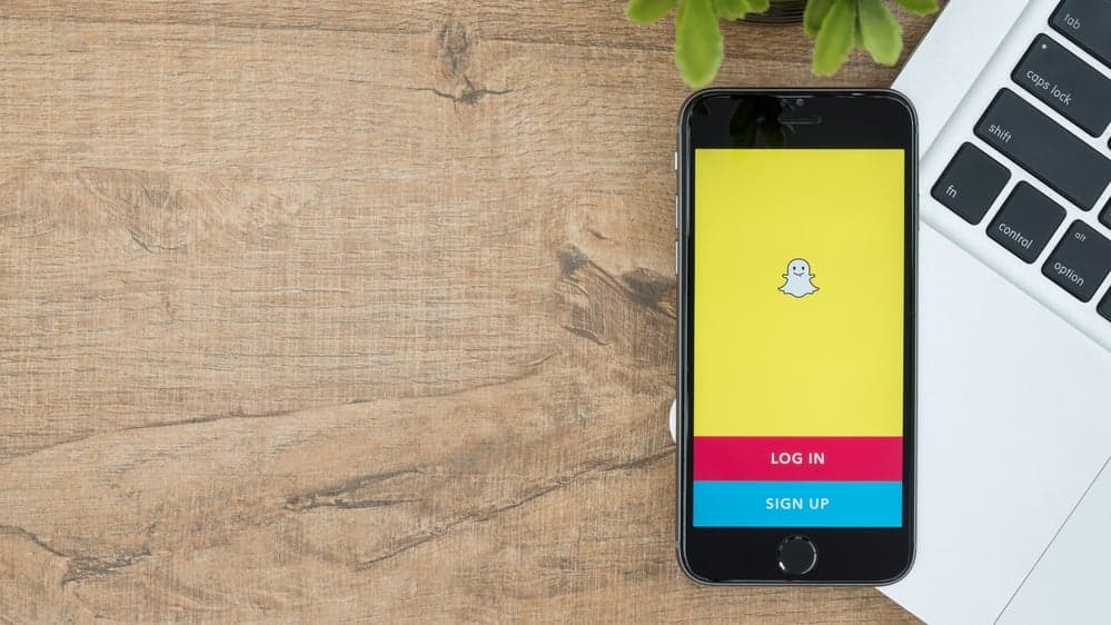 QSR Magazine: KFC Harnesses the Power of SnapChat QSR Magazine: KFC Harnesses the Power of SnapChat