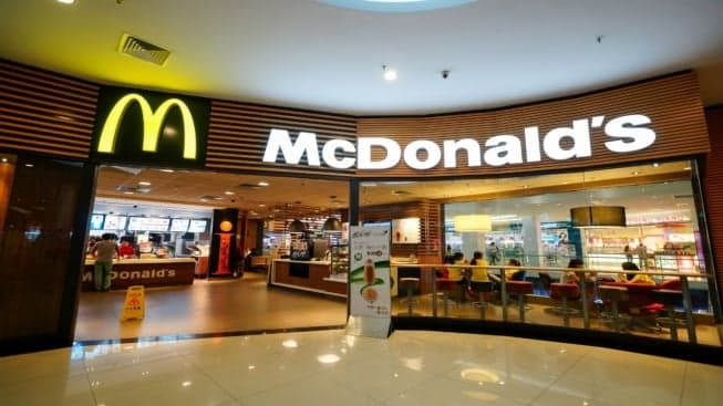 CNBC: Fast-food Menu Tests Suggest Upscale Items Could Be Coming To McDonald’s, Wendy’s CNBC: Fast-food Menu Tests Suggest Upscale Items Could Be Coming To McDonald’s, Wendy’s
