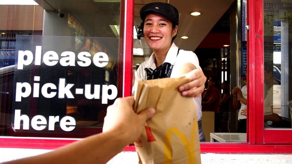 Why Drive-Thrus Are Still Costing Franchisors Millions Why Drive-Thrus Are Still Costing Franchisors Millions