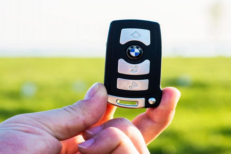 BMW connects the silos with Internet Commercial BMW connects the silos with Internet Commercial