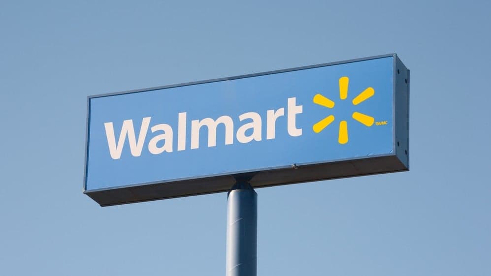 CNBC: Walmart Tests Delivering Groceries Straight to Fridge CNBC: Walmart Tests Delivering Groceries Straight to Fridge
