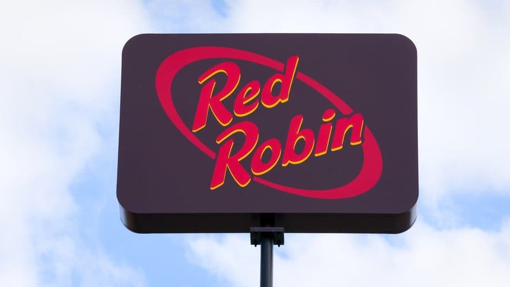 Red Robin Sees Shift to Delivery Over Dine-In Red Robin Sees Shift to Delivery Over Dine-In