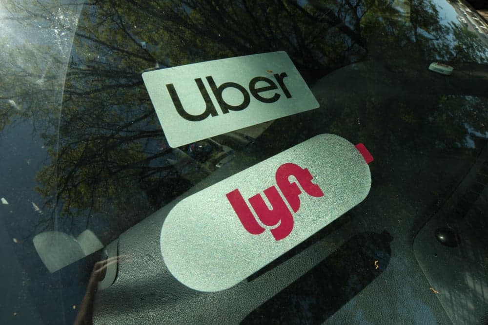 Uber and Lyft Are Considering Franchising Uber and Lyft Are Considering Franchising